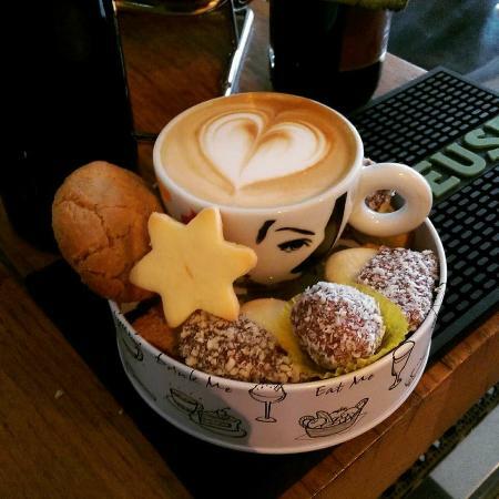 Caffe Leone